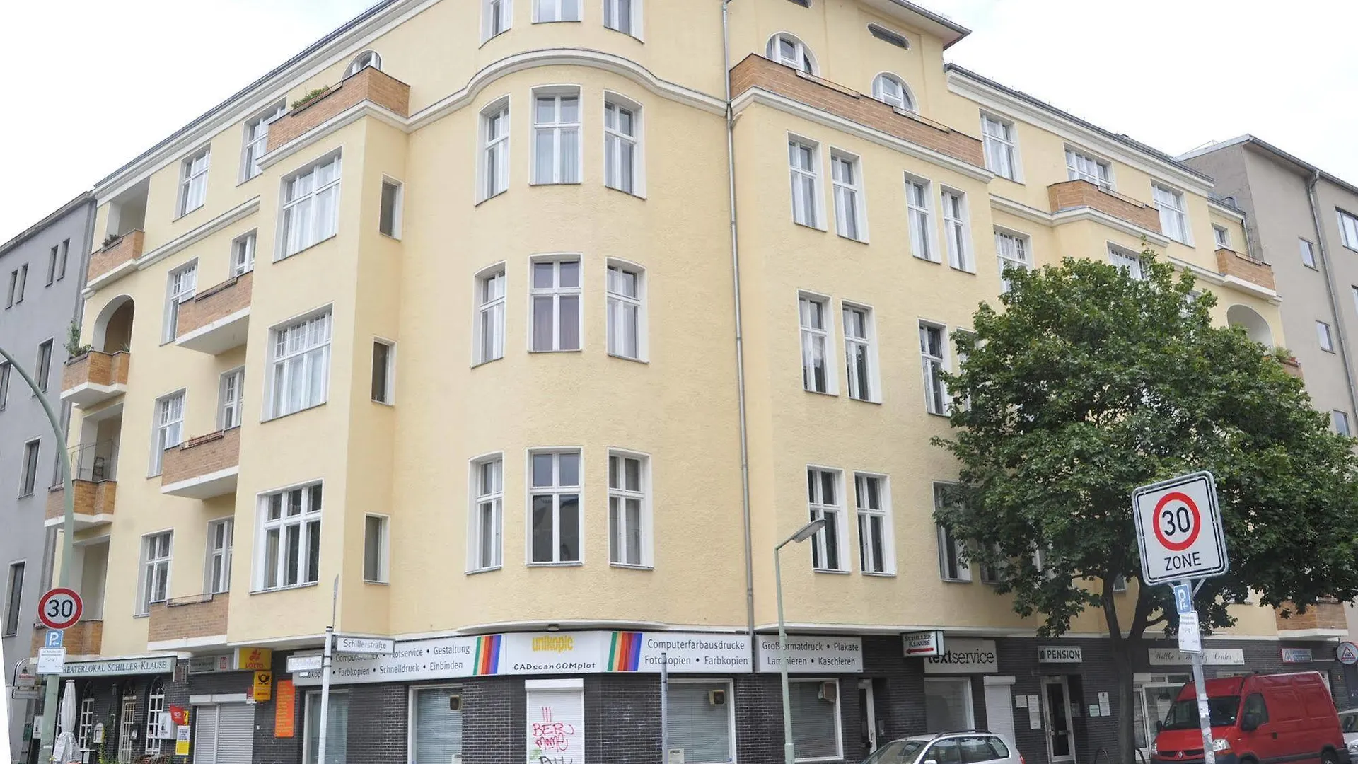 Pension Brinn Berlim Casa de hóspedes